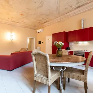 Broccaindosso 33 - Nel Centro Storico Apartment